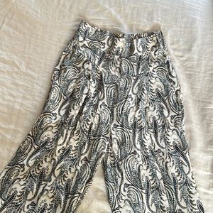 Paisley harem Capri pants